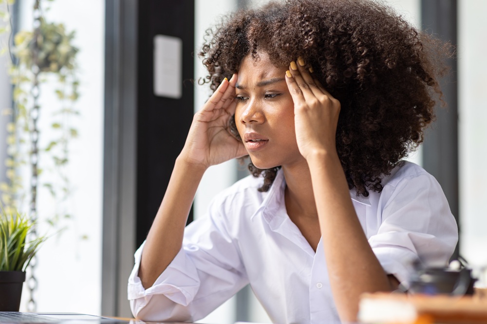 brain in fight or flight state showing amygdala activation and reduced logical thinking